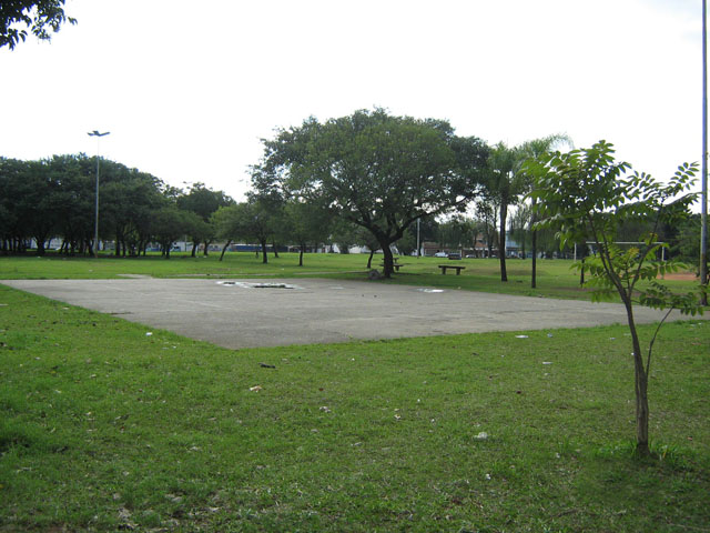 Praça Santa Luiza de Marillac deve receber aparelhos de ginástica para idosos